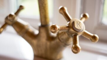 bateria umywalkowa retro